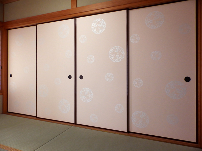 4枚立て　京からかみ「大小梅の丸」の襖